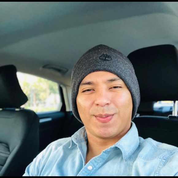 Meet your Posher, Neptali - Picture 1 of 1